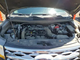2019 Ford Explorer XLT с VIN 1FM5K8DH1KGA37725, выставлен на аукционе Copart как лот 56255315 с пробегом 56 501 миль миль и Списание • Salvage title. История ставок и продаж доступна на DreamBid. Изображение 12.