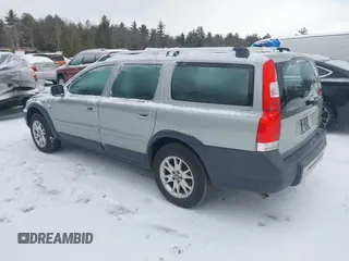 2005 Volvo XC70 with VIN YV1SZ592451186234, listed as a IAAI auction lot 41469090 with 147,006 mi miles and . Bid and sale history available at DreamBid. Image 3.