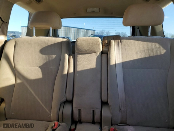 2011 Toyota Highlander with VIN 5TDZA3EHXBS008370, listed as a Copart auction lot 41478685 with 180,282 mi miles and Salvage Title. Bid and sale history available at carsss.com. Image 10.