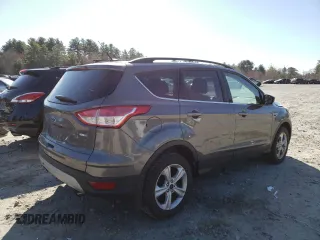 2014 Ford Escape SE with VIN 1FMCU9G9XEUD67445, listed as a Copart auction lot 51999404 with 83,101 mi miles and Clean Title. Bid and sale history available at DreamBid. Image 3.