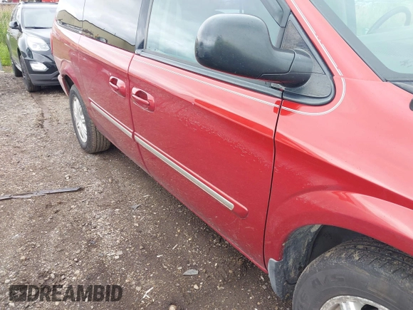 2005 Chrysler Town & Country Touring z VIN 2C4GP54L15R400903, wystawiony jako IAAI lot #42292131 z przebiegiem 149 371 mil mil oraz . Historia ofert i sprzedaży dostępna na DreamBid. Obrazek 6.