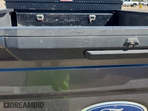 2017 Ford F-250 XLT with VIN 1FTBF2B61HEE65986, listed as a IAAI auction lot 42730673 with 60,739 mi miles and . Bid and sale history available at DreamBid. Image 36.