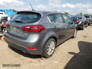 2014 Kia Forte 5-Door EX with VIN KNAFX5A85E5205036, listed as a Copart auction lot 67291894 with 97,660 mi miles and Salvage Title. Bid and sale history available at carsss.com. Image 3.