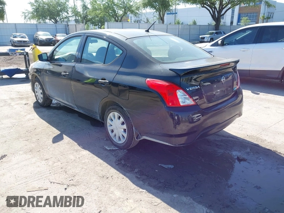 2016 Nissan Versa S Plus with VIN 3N1CN7AP8GL892503, listed as a IAAI auction lot 41970341 with 118,549 mi miles. Bid and sale history available at carsss.com. Image 3.