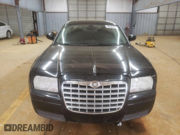 2007 Chrysler 300 with VIN 2C3LA43R47H807305, listed as a Copart auction lot 43936705 with 160,622 mi miles and Clean Title. Bid and sale history available at carsss.com. Image 5.