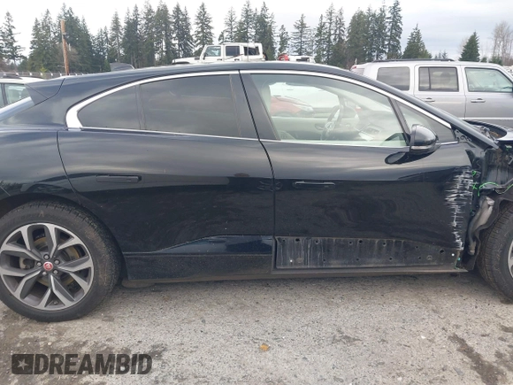 2019 Jaguar I-Pace HSE with VIN SADHD2S11K1F75415, listed as a IAAI auction lot 41037733 with 58,573 mi miles and . Bid and sale history available at DreamBid. Image 14.