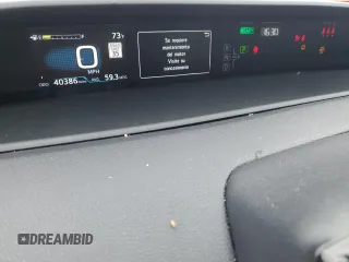2022 Toyota Prius L Eco z VIN JTDKAMFU5N3156371, wystawiony jako Copart lot #63636605 z przebiegiem 40 386 mil mil oraz Szkoda całkowita • Salvage title. Historia ofert i sprzedaży dostępna na DreamBid. Obrazek 9.