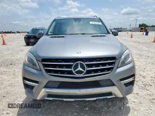 2013 Mercedes-Benz M 550 with VIN 4JGDA7DB7DA175263, listed as a Copart auction lot 61167345 with 177,130 mi miles and Clean title. Bid and sale history available at DreamBid. Image 5.