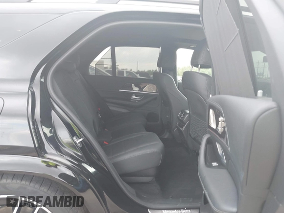 2021 Mercedes-Benz GLE 450 with VIN 4JGFB5KE6MA449902, listed as a IAAI auction lot 41933590 with 40,459 mi miles and . Bid and sale history available at DreamBid. Image 8.
