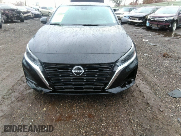 2025 Nissan Altima SV with VIN 1N4BL4DV2SN309199, listed as a IAAI auction lot 41677012 with 1,943 mi miles and . Bid and sale history available at DreamBid. Image 12.