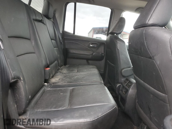 2017 Honda Ridgeline RTL-E z VIN 5FPYK3F7XHB028458, wystawiony jako Copart lot #49621625 z przebiegiem 170 652 mil mil oraz Czysty tytuł • Clean title. Historia ofert i sprzedaży dostępna na DreamBid. Obrazek 10.