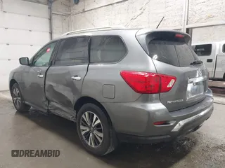2017 Nissan Pathfinder SV with VIN 5N1DR2MM1HC668654, listed as a IAAI auction lot 42500600 with 71,434 mi miles and . Bid and sale history available at DreamBid. Image 3.