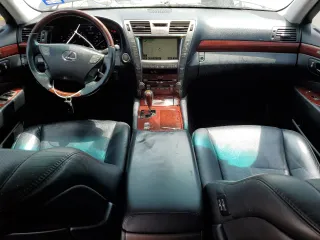 2009 Lexus LS 460 with VIN JTHBL46F695084665, listed as a Copart auction lot 53698205 with 59,679 mi miles and Clean Title. Bid and sale history available at carsss.com. Image 8.