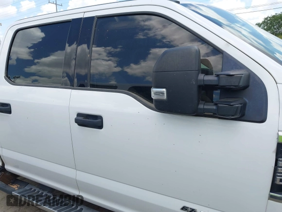 2022 Ford F-250 XL with VIN 1FT7W2BT6NEC15036, listed as a IAAI auction lot 42605743 with Not provided miles and . Bid and sale history available at DreamBid. Image 13.