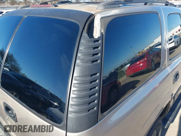 2001 Chevrolet Tahoe LS с VIN 1GNEC13T61J255280, выставлен на аукционе IAAI как лот 41663698 с пробегом 298 456 миль миль и . История ставок и продаж доступна на DreamBid. Изображение 19.