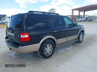 2012 Ford Expedition XLT с VIN 1FMJU1H53CEF35048, выставлен на аукционе IAAI как лот 42306617 с пробегом 242 990 миль миль и . История ставок и продаж доступна на DreamBid. Изображение 4.