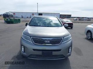 2014 Kia Sorento SX with VIN 5XYKWDA75EG453820, listed as a IAAI auction lot 41883759 with 192,137 mi miles. Bid and sale history available at carsss.com. Image 12.