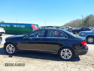 2014 Mercedes-Benz C 250 Sport with VIN WDDGF4HB3ER305107, listed as a IAAI auction lot 41832385 with 199,649 mi miles and . Bid and sale history available at carsss.com. Image 15.
