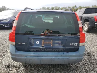 2004 Volvo V70 XC70 with VIN YV1SZ59H341134340, listed as a Copart auction lot 77031394 with 125,807 mi miles and Non Repairable. Bid and sale history available at carsss.com. Image 6.
