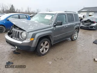 2013 Jeep Patriot Latitude with VIN 1C4NJPFB8DD218948, listed as a IAAI auction lot 41072937 with 126,140 mi miles and . Bid and sale history available at carsss.com. Image 17.
