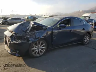 2021 Mazda 3 Preferred with VIN 3MZBPACLXMM200836, listed as a Copart auction lot 86917804 with 20,737 mi miles and Salvage Title. Bid and sale history available at DreamBid. Image 1.