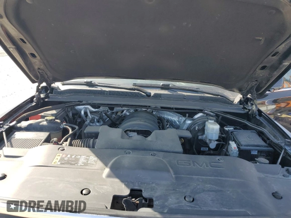 2017 GMC Yukon SLT with VIN 1GKS2BKC1HR217445, listed as a Copart auction lot 48499215 with 104,526 mi miles and Salvage Title. Bid and sale history available at carsss.com. Image 13.