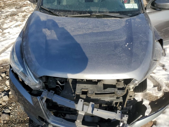2019 Nissan Kicks SV with VIN 3N1CP5CU9KL471559, listed as a Copart auction lot 42172235 with 94,450 mi miles and Salvage Title. Bid and sale history available at carsss.com. Image 12.