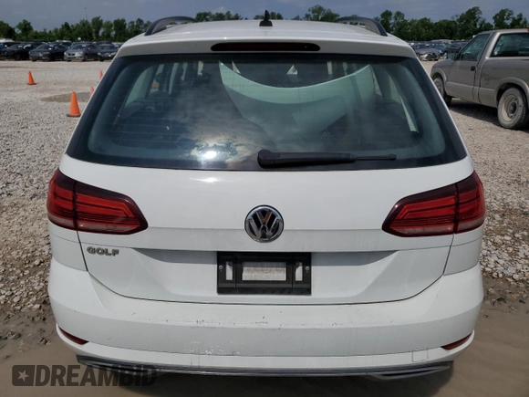 2019 Volkswagen Golf S z VIN 3VWY57AU0KM509758, wystawiony jako Copart lot #55099405 z przebiegiem 112 119 mil mil oraz Szkoda całkowita • Salvage title. Historia ofert i sprzedaży dostępna na DreamBid. Obrazek 6.