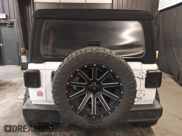 2019 Jeep Wrangler Unlimited Sport S z VIN 1C4HJXDG4KW639403, wystawiony jako IAAI lot #42158096 z przebiegiem 132 569 mil mil oraz . Historia ofert i sprzedaży dostępna na DreamBid. Obrazek 17.
