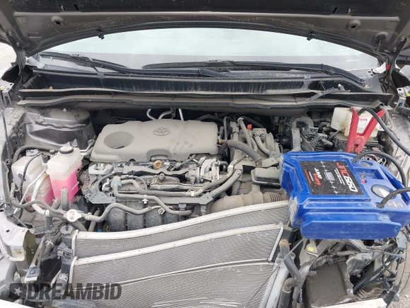 2021 Toyota Sienna LE with VIN 5TDKRKEC9MS034194, listed as a IAAI auction lot 42552990 with 21,633 mi miles and . Bid and sale history available at DreamBid. Image 10.