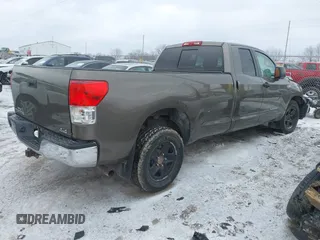 2010 Toyota Tundra 4WD Truck with VIN 5TFCY5F13AX009786, listed as a IAAI auction lot 41354641 with 204,918 mi miles. Bid and sale history available at carsss.com. Image 4.