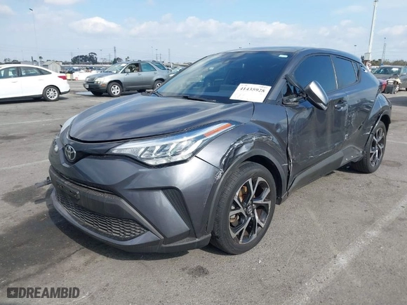 2020 Toyota C-HR LE with VIN JTNKHMBX6L1081650, listed as a IAAI auction lot 41435928 with 62,256 mi miles. Bid and sale history available at carsss.com. Image 2.