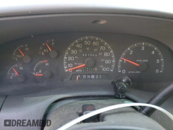 1998 Ford F-150 z VIN 1FTZX18W2WNC09396, wystawiony jako Copart lot #60355505 z przebiegiem 221 565 mil mil oraz Czysty tytuł • Clean title. Historia ofert i sprzedaży dostępna na DreamBid. Obrazek 9.