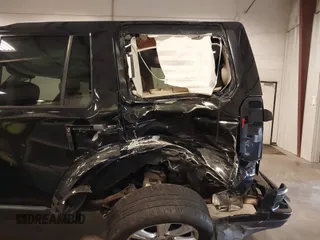 2013 Land Rover LR4 Lux with VIN SALAK2D46DA669566, listed as a IAAI auction lot 39634862 with 141,267 mi miles and . Bid and sale history available at DreamBid. Image 6.