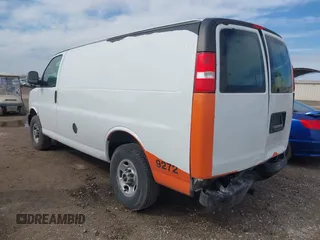 2021 GMC Savana Cargo Van with VIN 1GTW7AFP1M1307600, listed as a IAAI auction lot 41471643 with 63,565 mi miles. Bid and sale history available at carsss.com. Image 3.