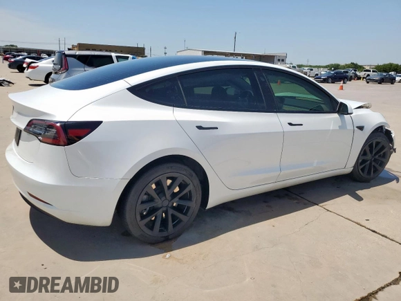 2023 Tesla Model 3 z VIN 5YJ3E1EA3PF405917, wystawiony jako Copart lot #56875645 z przebiegiem 40 874 mil mil oraz Szkoda całkowita • Salvage title. Historia ofert i sprzedaży dostępna na DreamBid. Obrazek 3.