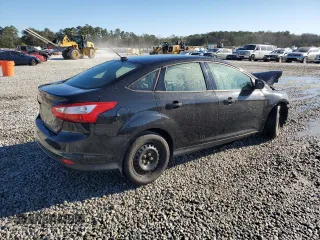 2012 Ford Focus SE with VIN 1FAHP3F27CL163262, listed as a Copart auction lot 49435965 with 149,013 mi miles and Salvage Title. Bid and sale history available at carsss.com. Image 3.