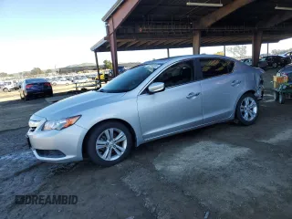 2013 Acura ILX with VIN 19VDE1F32DE020332, listed as a Copart auction lot 43810305 with 103,270 mi miles and Salvage Title. Bid and sale history available at carsss.com. Image 1.