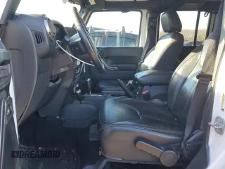 2018 Jeep Wrangler JK Unlimited Sahara with VIN 1C4BJWEG9JL863359, listed as a Copart auction lot 82865114 with 42,607 mi miles and Salvage Title. Bid and sale history available at carsss.com. Image 7.