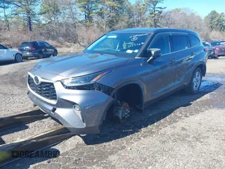 2021 Toyota Highlander L z VIN 5TDCZRBH6MS528171, wystawiony jako IAAI lot #40330366 z przebiegiem 75 297 mil mil oraz . Historia ofert i sprzedaży dostępna na DreamBid. Obrazek 2.
