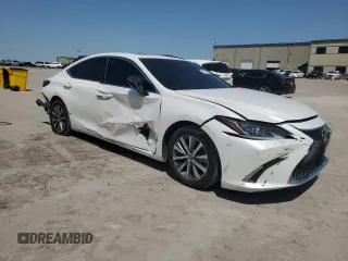2021 Lexus ES with VIN 58ACZ1B18MU104589, listed as a Copart auction lot 51388385 with 122,941 mi miles and Clean Title. Bid and sale history available at carsss.com. Image 4.