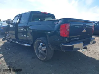 2015 Chevrolet Silverado 1500 LT with VIN 3GCUKRECXFG510895, listed as a IAAI auction lot 41616270 with 113,853 mi miles. Bid and sale history available at carsss.com. Image 3.