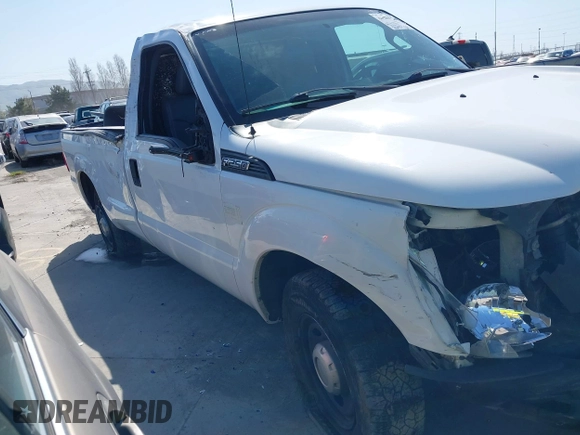 2016 Ford Super Duty F-250 SRW XL with VIN 1FTBF2A66GEA59296, listed as a IAAI auction lot 41982732 with 286,752 mi miles. Bid and sale history available at carsss.com. Image 13.