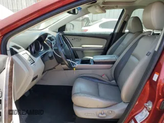 2010 Mazda CX-9 Touring z VIN JM3TB3MV3A0236603, wystawiony jako Copart lot #52011625 z przebiegiem 169 795 mil mil oraz Czysty tytuł • Clean title. Historia ofert i sprzedaży dostępna na DreamBid. Obrazek 7.
