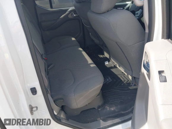 2019 Nissan Frontier SV z VIN 1N6AD0ER9KN776520, wystawiony jako IAAI lot #41922406 z przebiegiem 135 498 mil mil oraz . Historia ofert i sprzedaży dostępna na DreamBid. Obrazek 8.