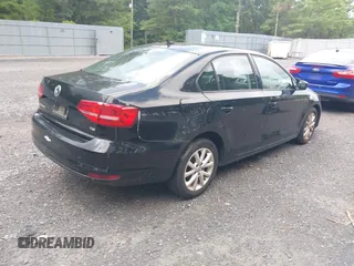 2015 Volkswagen Jetta SE with VIN 3VWD17AJ0FM230753, listed as a IAAI auction lot 42680472 with 144,734 mi miles and . Bid and sale history available at DreamBid. Image 4.