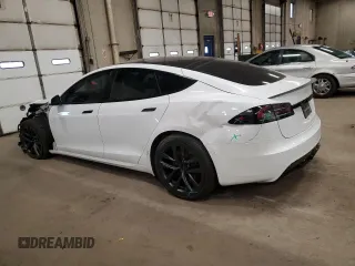 2023 Tesla Model S с VIN 5YJSA1E5XPF520265, выставлен на аукционе Copart как лот 54833255 с пробегом 16 502 миль миль и Списание • Salvage title. История ставок и продаж доступна на DreamBid. Изображение 2.