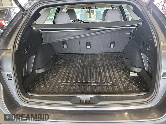 2023 Subaru Outback Premium z VIN 4S4BTADC8P3184490, wystawiony jako IAAI lot #42849097 z przebiegiem 93 808 mil mil oraz . Historia ofert i sprzedaży dostępna na DreamBid. Obrazek 5.