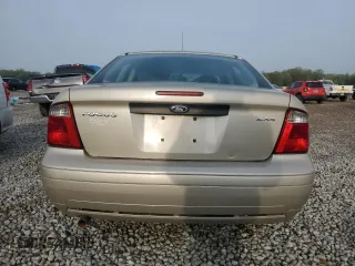 2006 Ford Focus S with VIN 1FAFP34N06W152580, listed as a Copart auction lot 51482935 with 123,630 mi miles and Salvage Title. Bid and sale history available at carsss.com. Image 6.