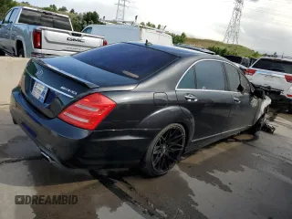 2012 Mercedes-Benz S 63 AMG z VIN WDDNG7EB1CA449955, wystawiony jako Copart lot #59848714 z przebiegiem Nie podano mil oraz Nie do naprawy • Non repairable. Historia ofert i sprzedaży dostępna na DreamBid. Obrazek 3.
